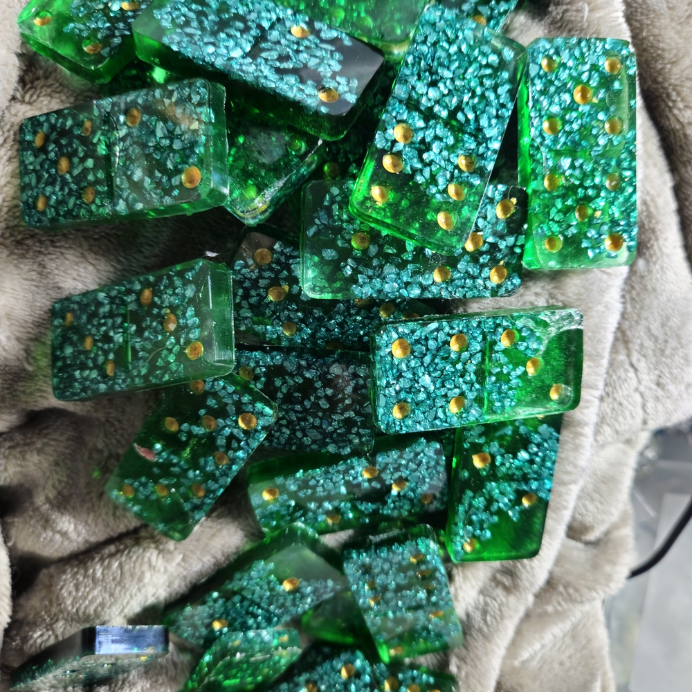 DOMINOE SETS BY SPECIAL ORDER.  Green and Gold Domino Set AVAIL
